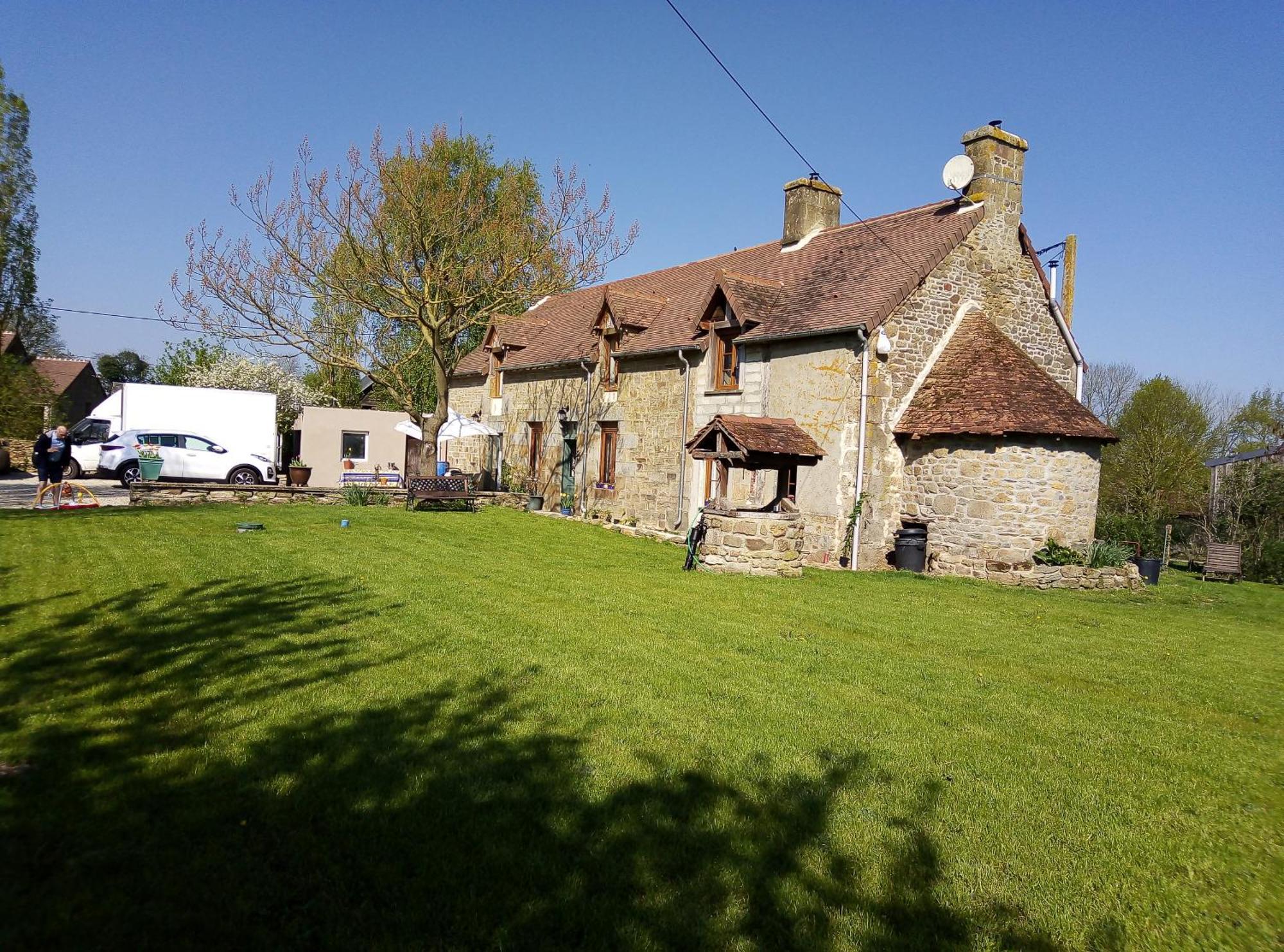 Le Beauregard Bed & Breakfast Ranes Exterior photo